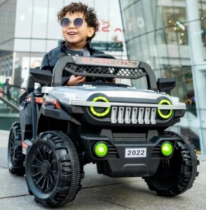 Vehiculo Todoterreno De Cuatro Ruedas Para Ninos a Bateria - Angeles del Hogar Chile