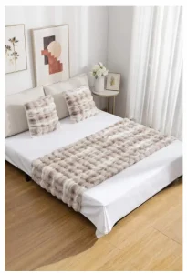 Pack de Piecera Peludas + 2 Fundas de Cojín 2Plazas/King Beige