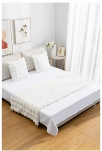 Pack de Piecera Peludas + 2 Fundas de Cojín 2Plazas/King Color Blanco